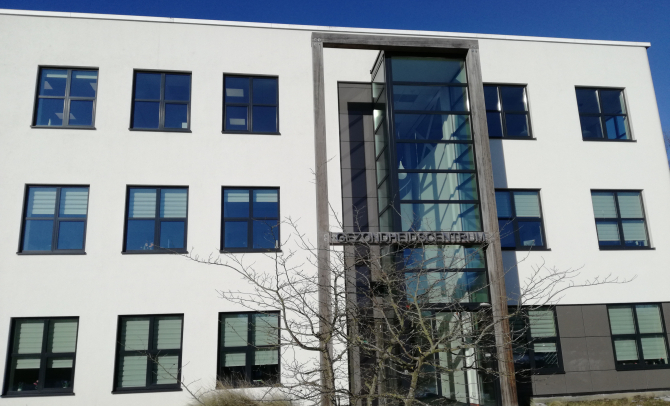 SEIN is bezig met een certificeringstraject op basis van de Milieuthermometer Zorg.  Met de Milieuthermometer Zorg toont SEIN aandacht voor een duurzame  bedrijfsvoering.   Helix Technisch Advies is door SEIN gevraagd om voor ca. 30 gebouwen een conditiemeting  conform NEN 2767 uit te voeren. De opdracht betreft zowel woonlocaties voor de cliënten als de behandellocaties en het kantoor. Tevens heeft Helix Technisch Advies op verzoek onderzocht welke energiebesparende maatregelen SEIN kan doorvoeren.  Vanuit